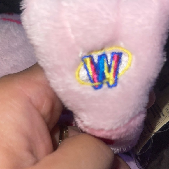 WEBKINZ Ganz Love Frog HM144 w/Hang & But Tag No active Code w/Hearts like new - Picture 9 of 15